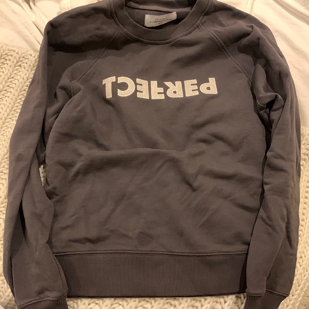 Perfect sweatshirt size small